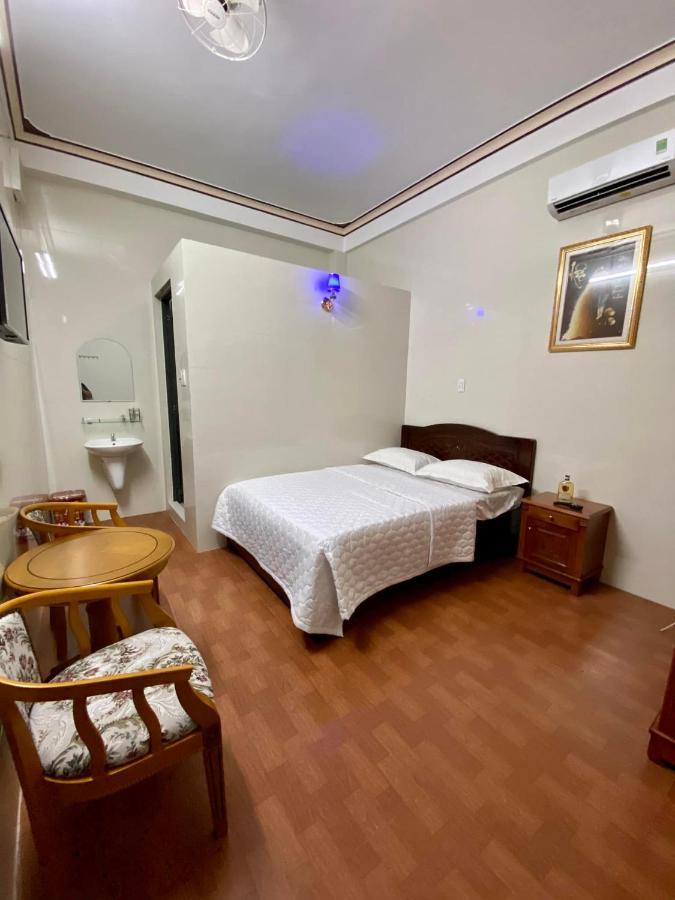 Nha Nghi Duy Tan Motel 140 Nguyen Du 0353007568 Куангнгай Экстерьер фото