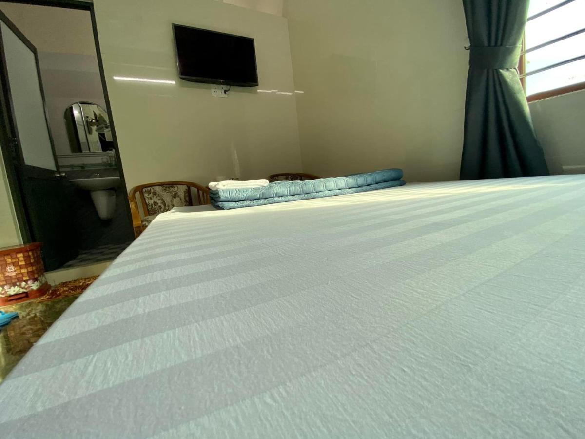 Nha Nghi Duy Tan Motel 140 Nguyen Du 0353007568 Куангнгай Экстерьер фото
