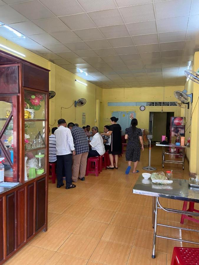 Nha Nghi Duy Tan Motel 140 Nguyen Du 0353007568 Куангнгай Экстерьер фото